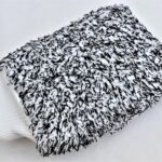 Monster Shine Premium Microfiber Wash Mitt – delikatna rękawica z mikrofibry do mycia samochodu 28x22cm